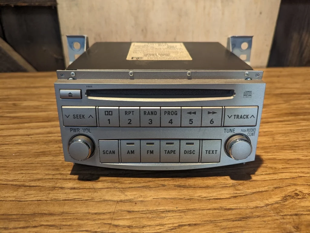 RADIO FACE