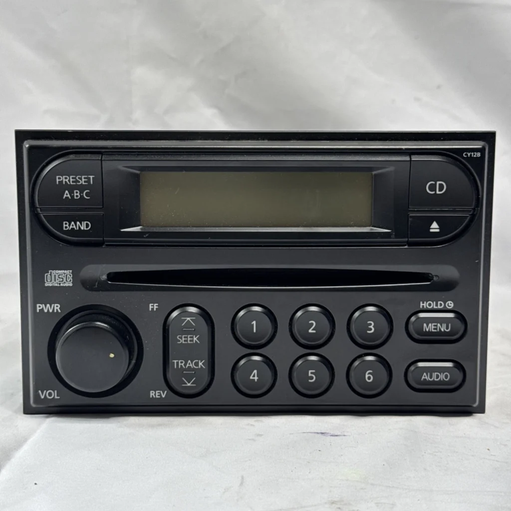 Nissan Radio PP-2449V